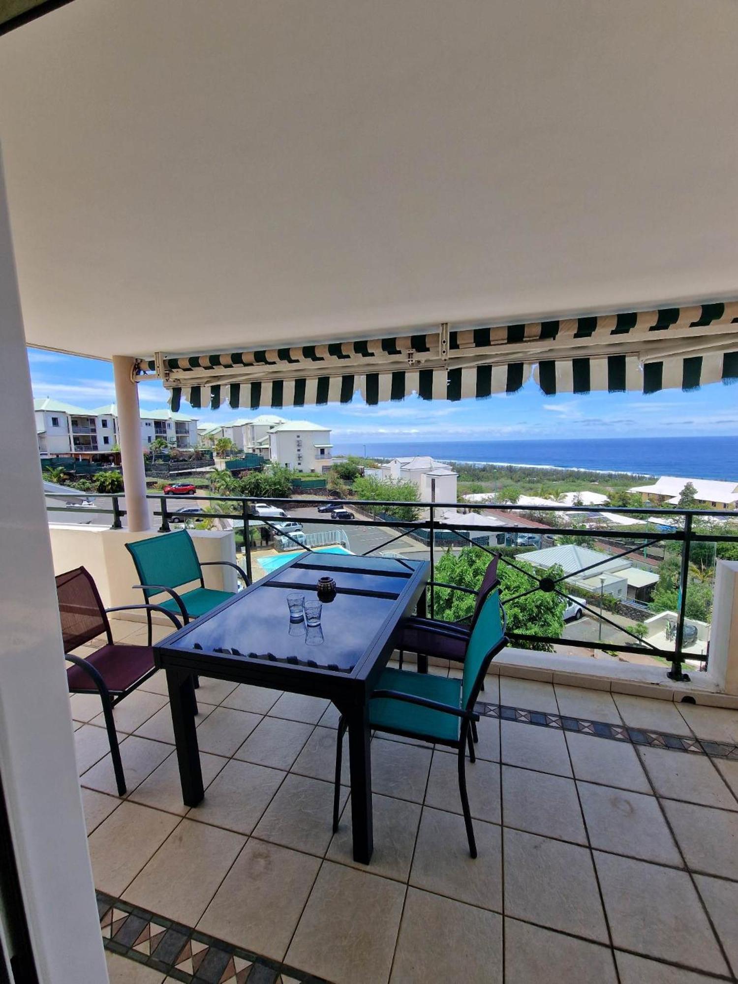 Appartement Villa Sur Le Toit, Vue Mer 圣吉尔莱班 外观 照片